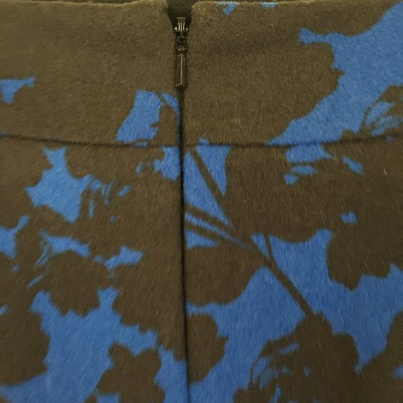 Talbots Wool Floral Pattern Pencil Skirt, Cobalt Blue/Black, Size 4P - Picture 3 of 8